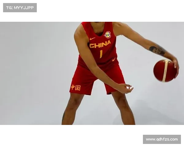 如何充分发挥李凯尔在中国男篮中的潜能提升球队整体表现